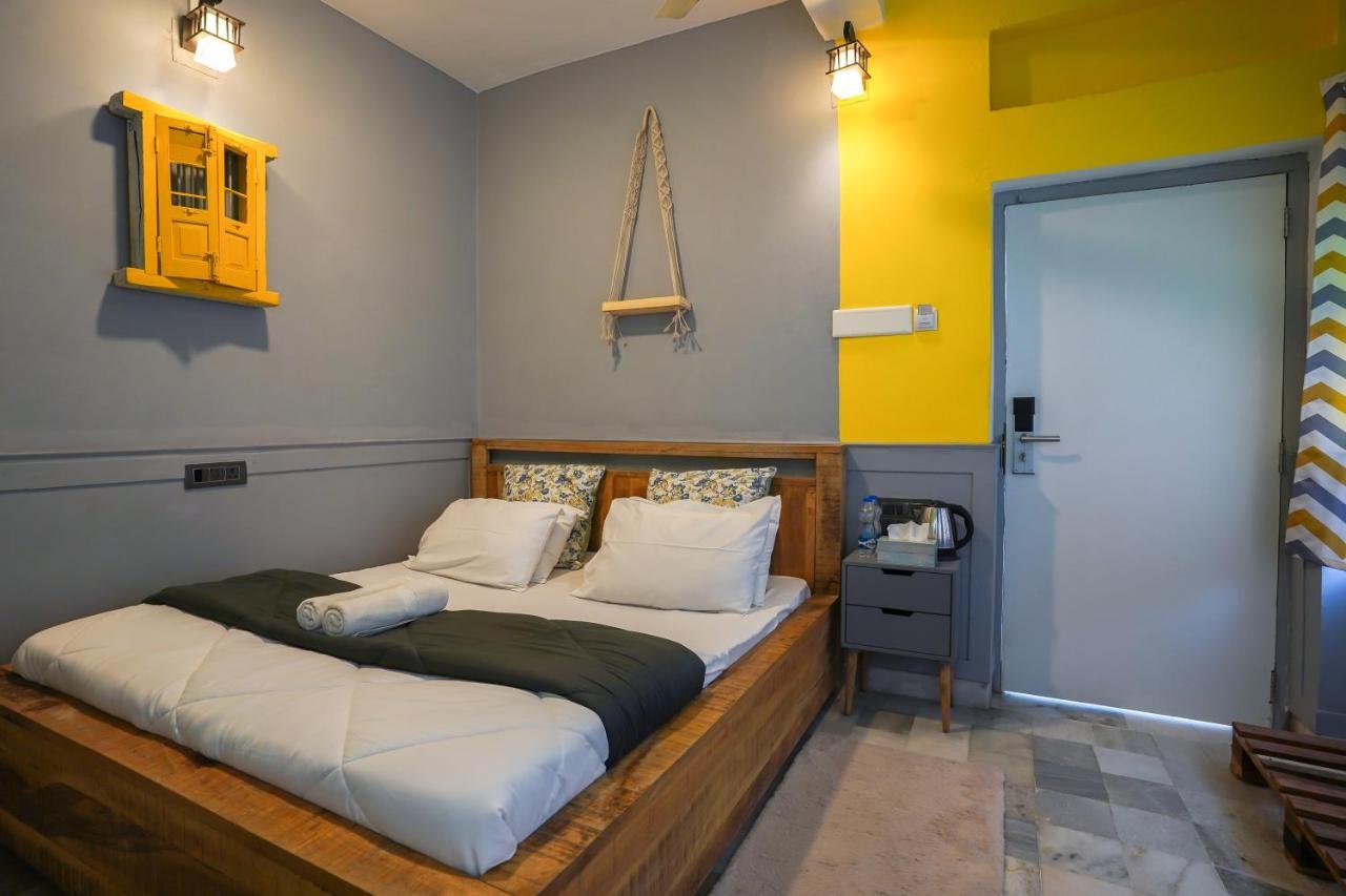 Moustache Udaipur Hostel ภายนอก รูปภาพ
