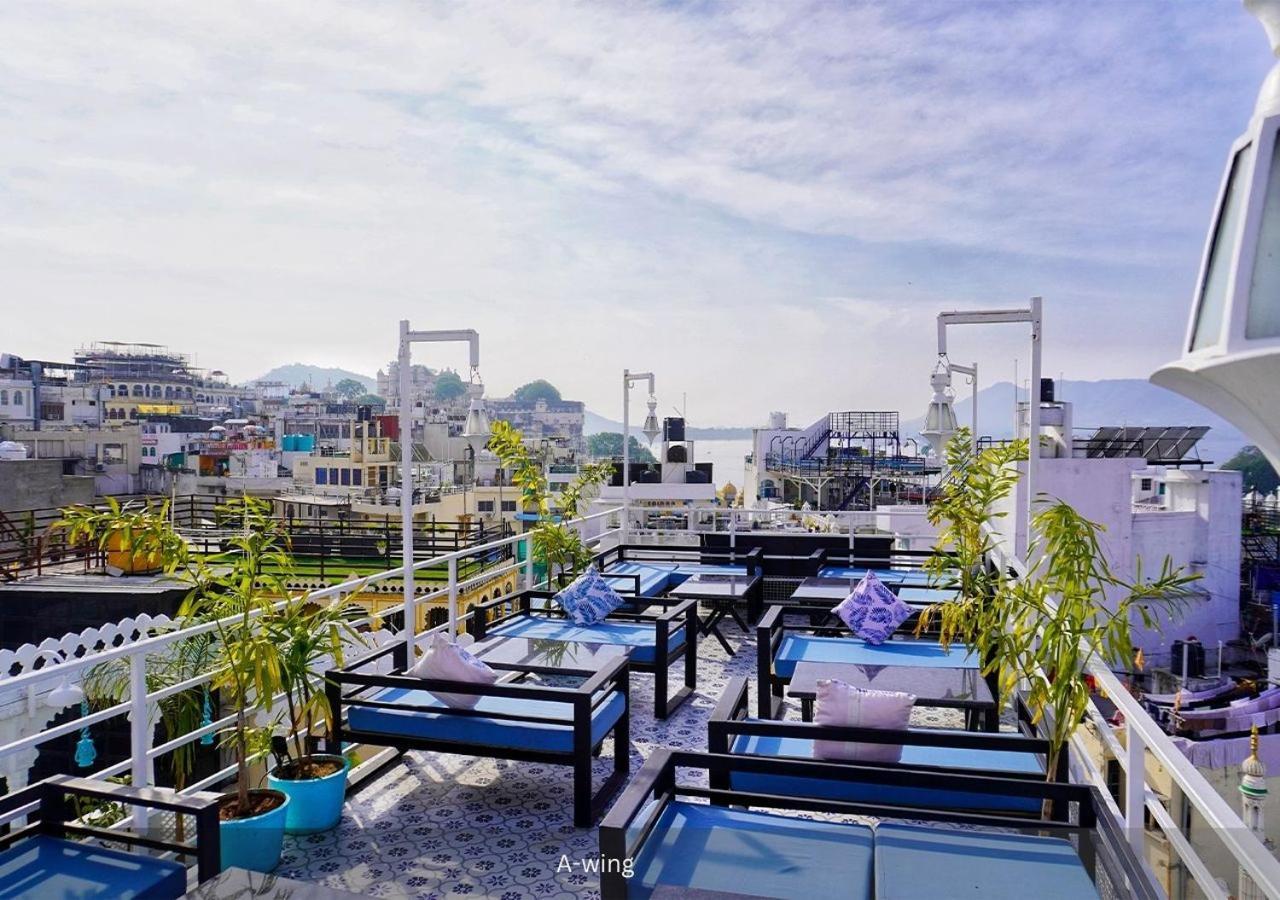 Moustache Udaipur Hostel ภายนอก รูปภาพ