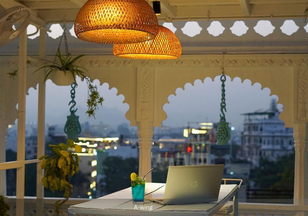 Moustache Udaipur Hostel ภายนอก รูปภาพ