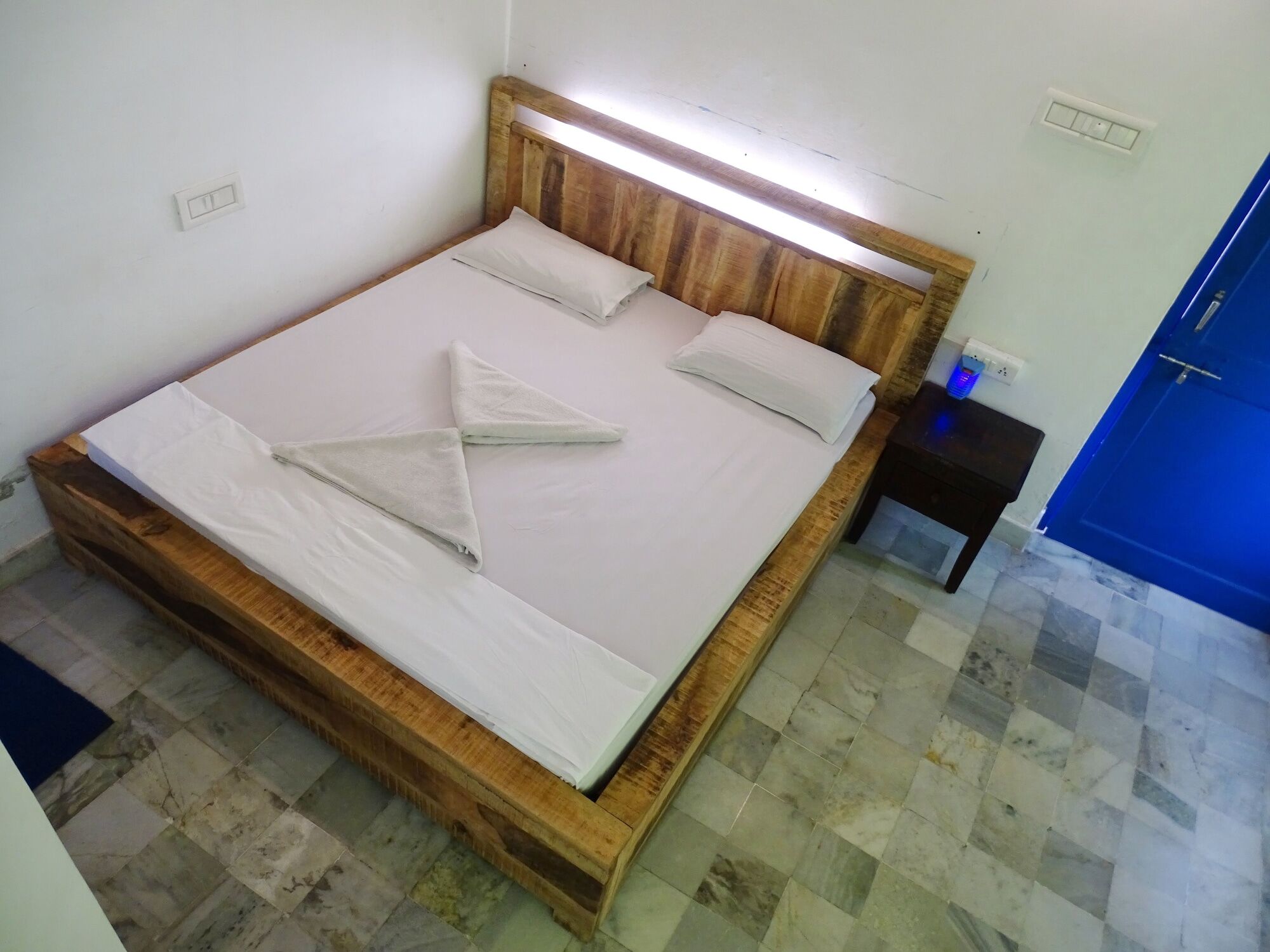 Moustache Udaipur Hostel ภายนอก รูปภาพ